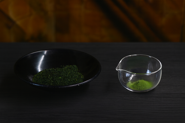茶臼（石臼）で抹茶はどう挽かれる？歴史・仕組み・挽ける量